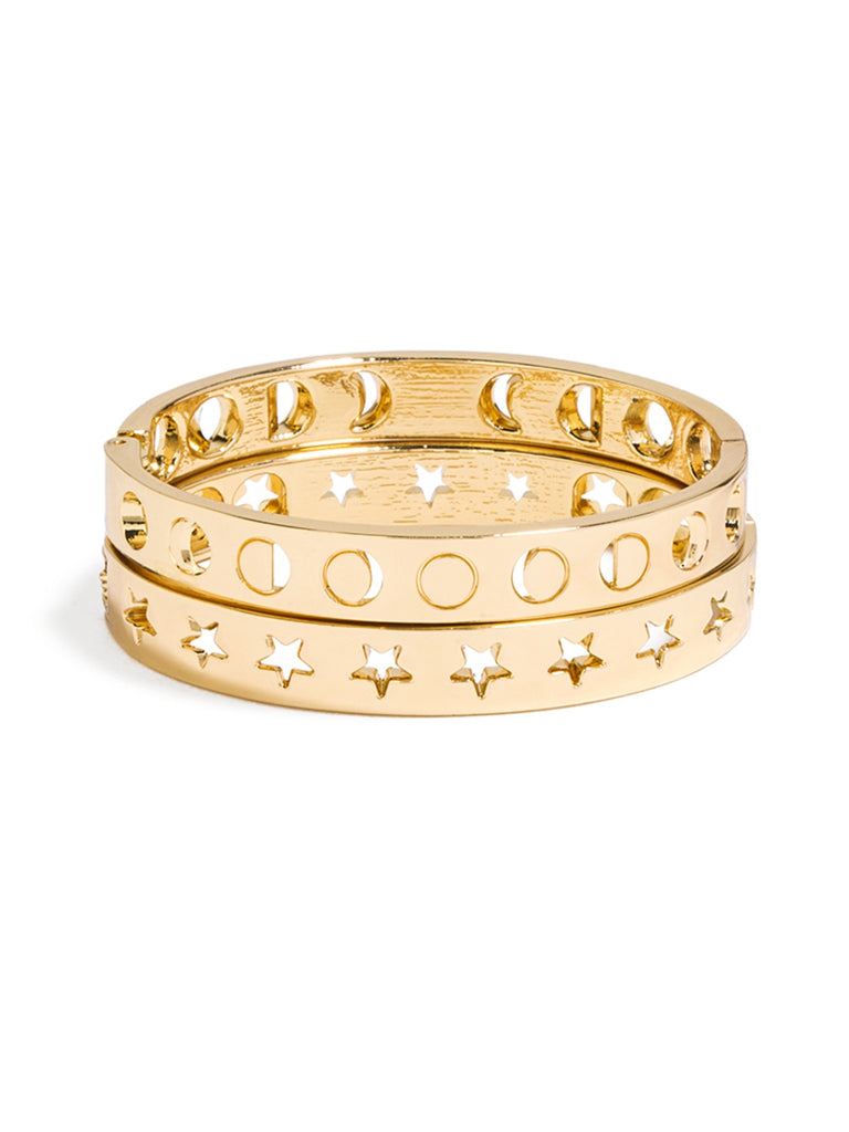 Phased out bangle set