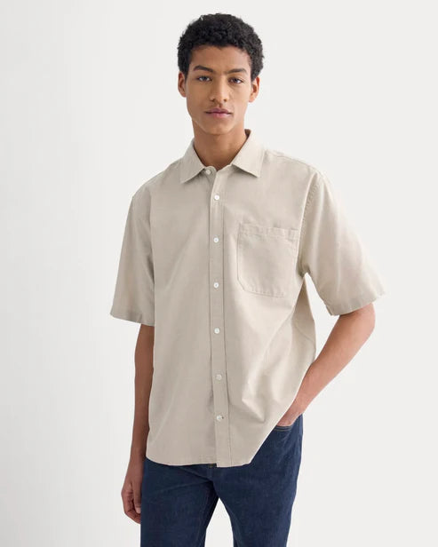 Lightweight Short-Sleeve Oxford