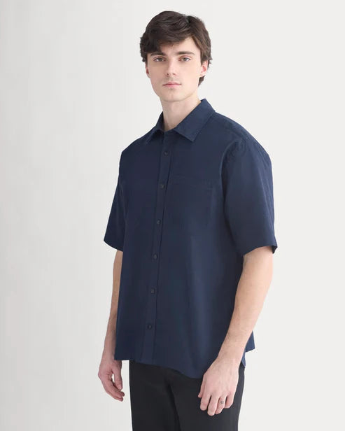 Lightweight Short-Sleeve Oxford