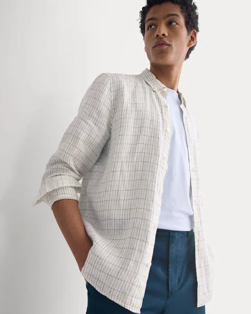The Classic Shirt in Linen